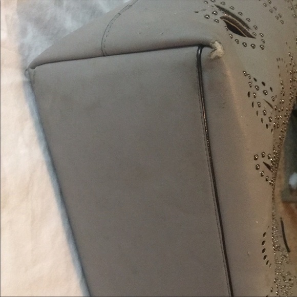 Bundle 2 Victoria’s Secret Totes NWT Black w/ Silver Tassel & 1 Gray Stu… - Picture 14 of 15